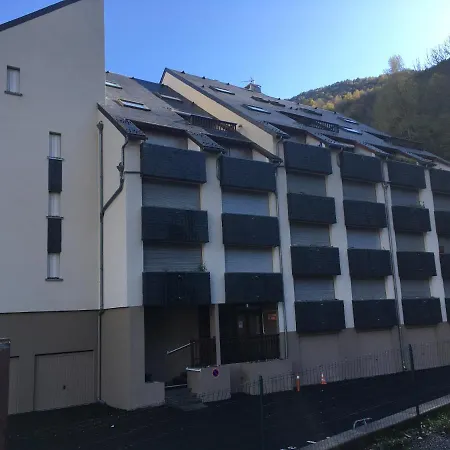 4/5 Personnes 2 Etoiles Apartment *