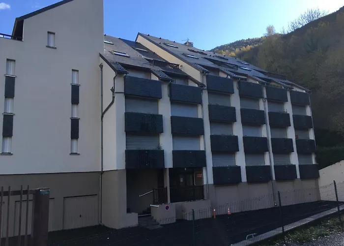 4/5 Personnes 2 Etoiles Apartment *